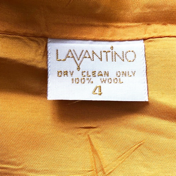 STUNNING Skirt & Jacket Suit - Picture 10 of 11